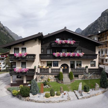 Bed and Breakfast Haus Margret à Sankt Leonhard im Pitztal Extérieur photo