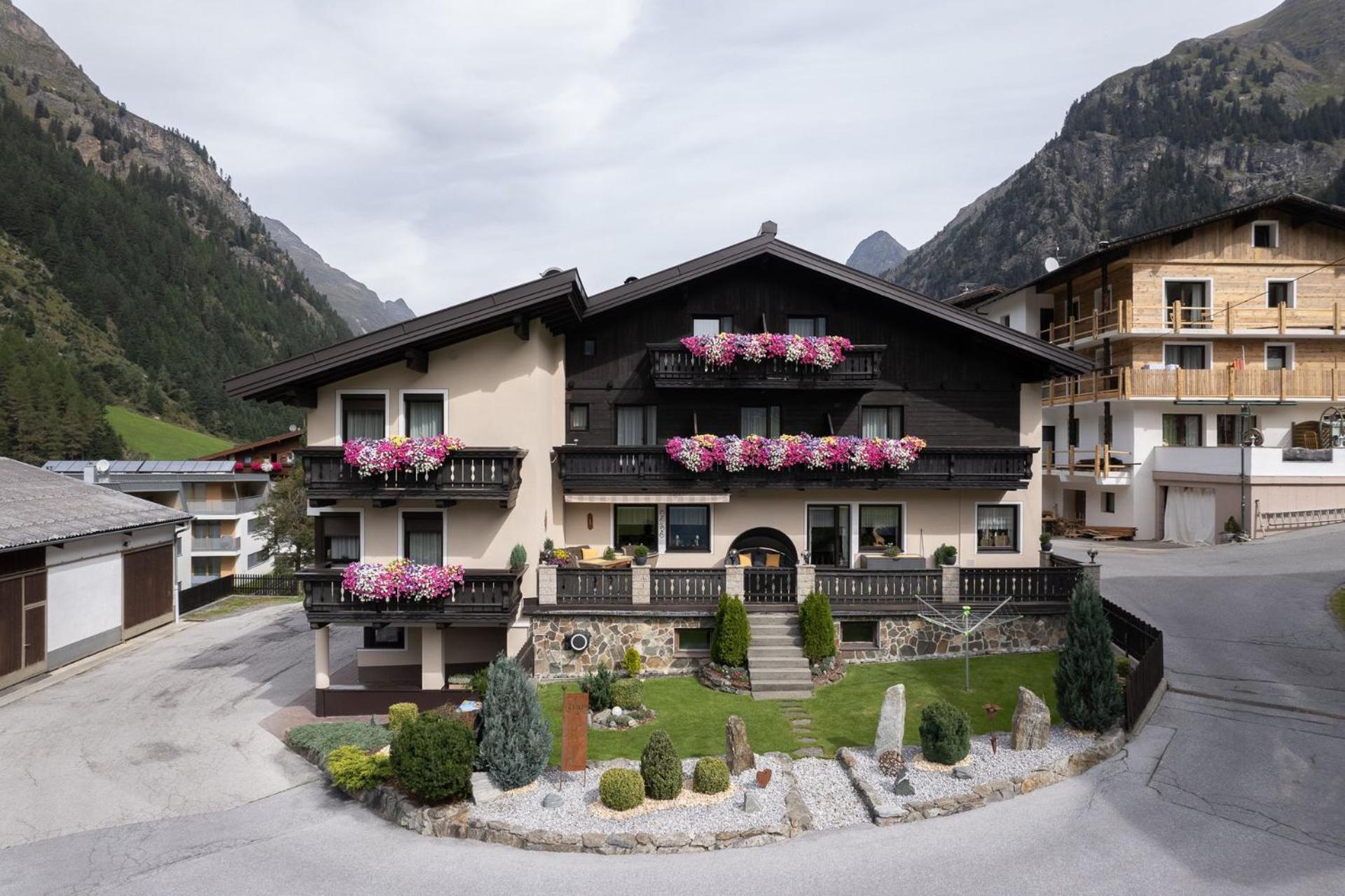 Bed and Breakfast Haus Margret à Sankt Leonhard im Pitztal Extérieur photo