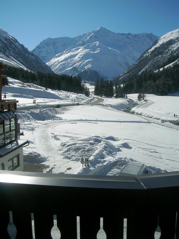 Bed and Breakfast Haus Margret à Sankt Leonhard im Pitztal Extérieur photo